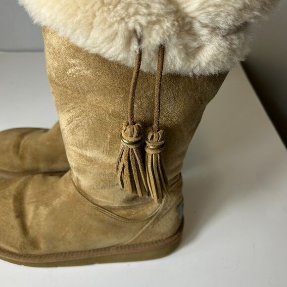 UGG Plumdale Tassle Charm Beige Suede Sheepskin Cuff Side Zip Boots Size 5 - Picture 4 of 15